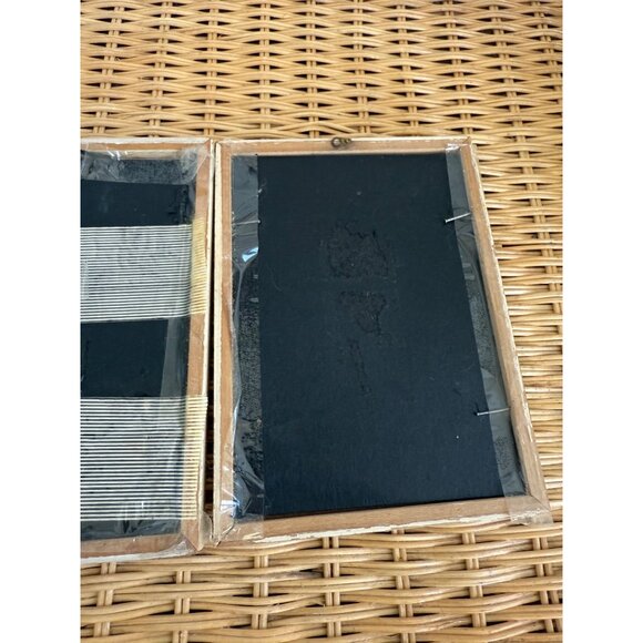 Vintage 40's Pair Reverse Painted Convex Glass Children Profile Bust Pictures - Picture 12 of 12